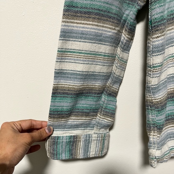 Billabong Men’s Hooded Button-Down Shirt Jacket - Medium – Green Gray Striped - Picture 11 of 15